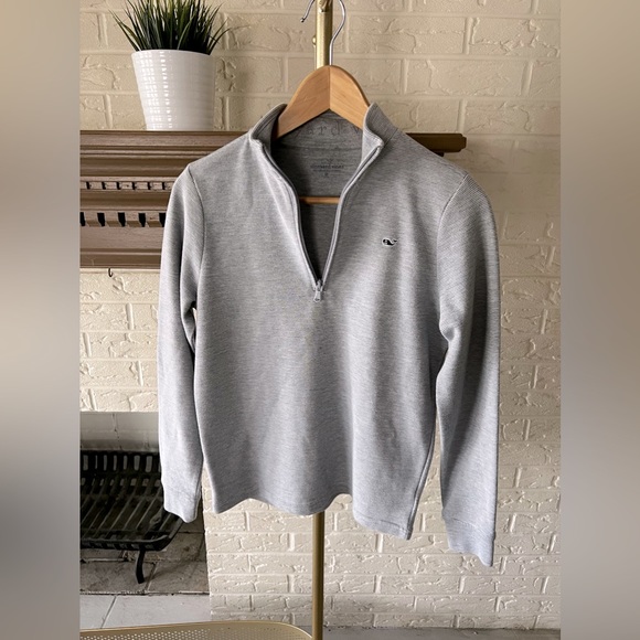 Vineyard Vines Quarter-Zip - Picture 10 of 10